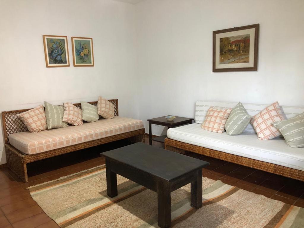 Apartamento 2 Dorms Tenorio Pe Areia